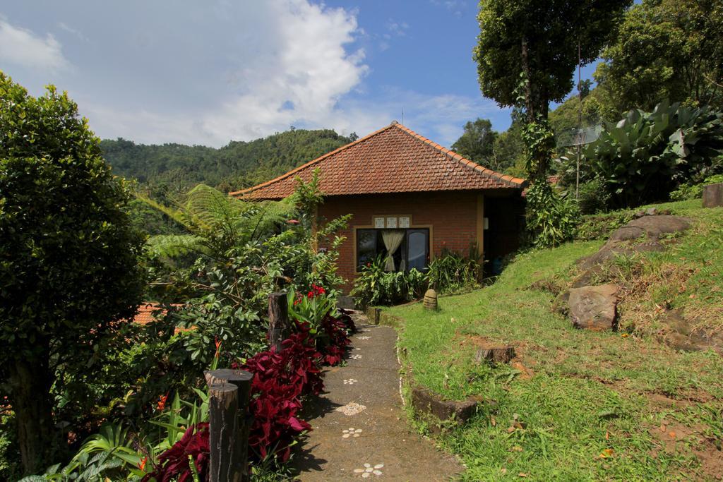Melanting Cottages Munduk Exterior foto
